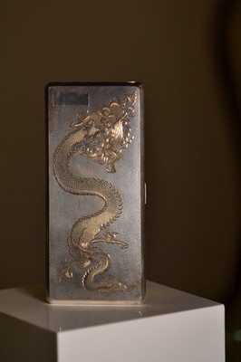dragon cigarette case Lot Zee Sung Antique Dragon Cigarette