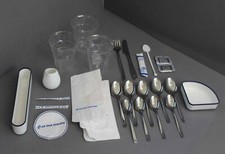 AIR NEW ZEALAND LÍNEA AÉREA PLATOS CUBIERTOS LECHE JIGGER VASOS DE PLÁSTICO CATERING