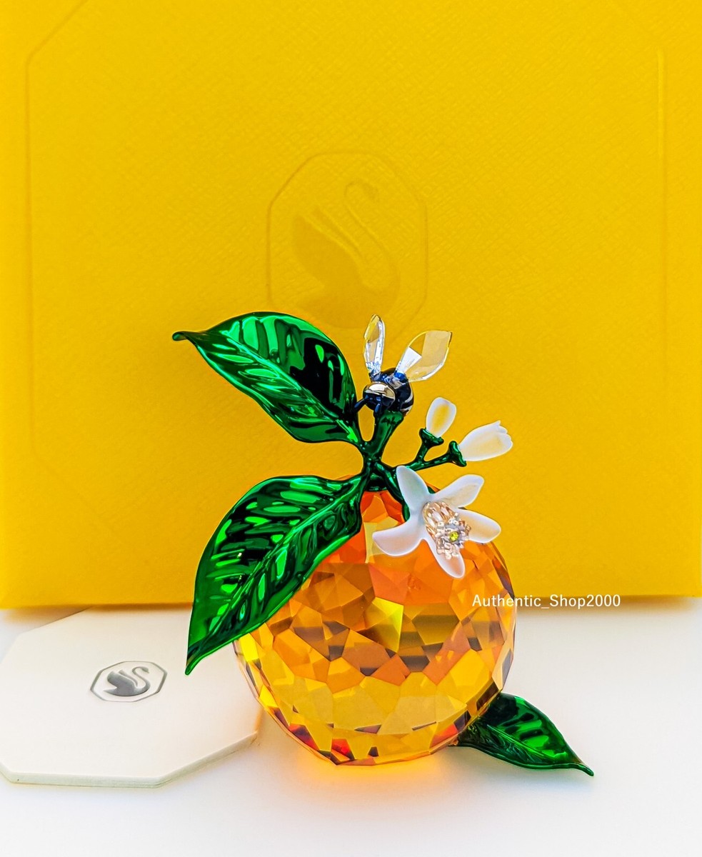 New 100% SWAROVSKI Crystal Idyllia Clementine and Bee Figurine