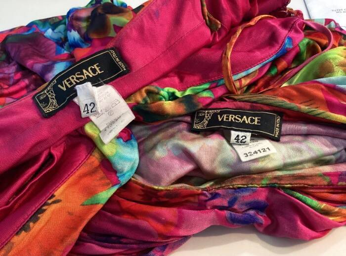 【関税＆送料込み】Versace Pink Ribbed Blend Skirt Pink Versace Skirts for Women | Lyst