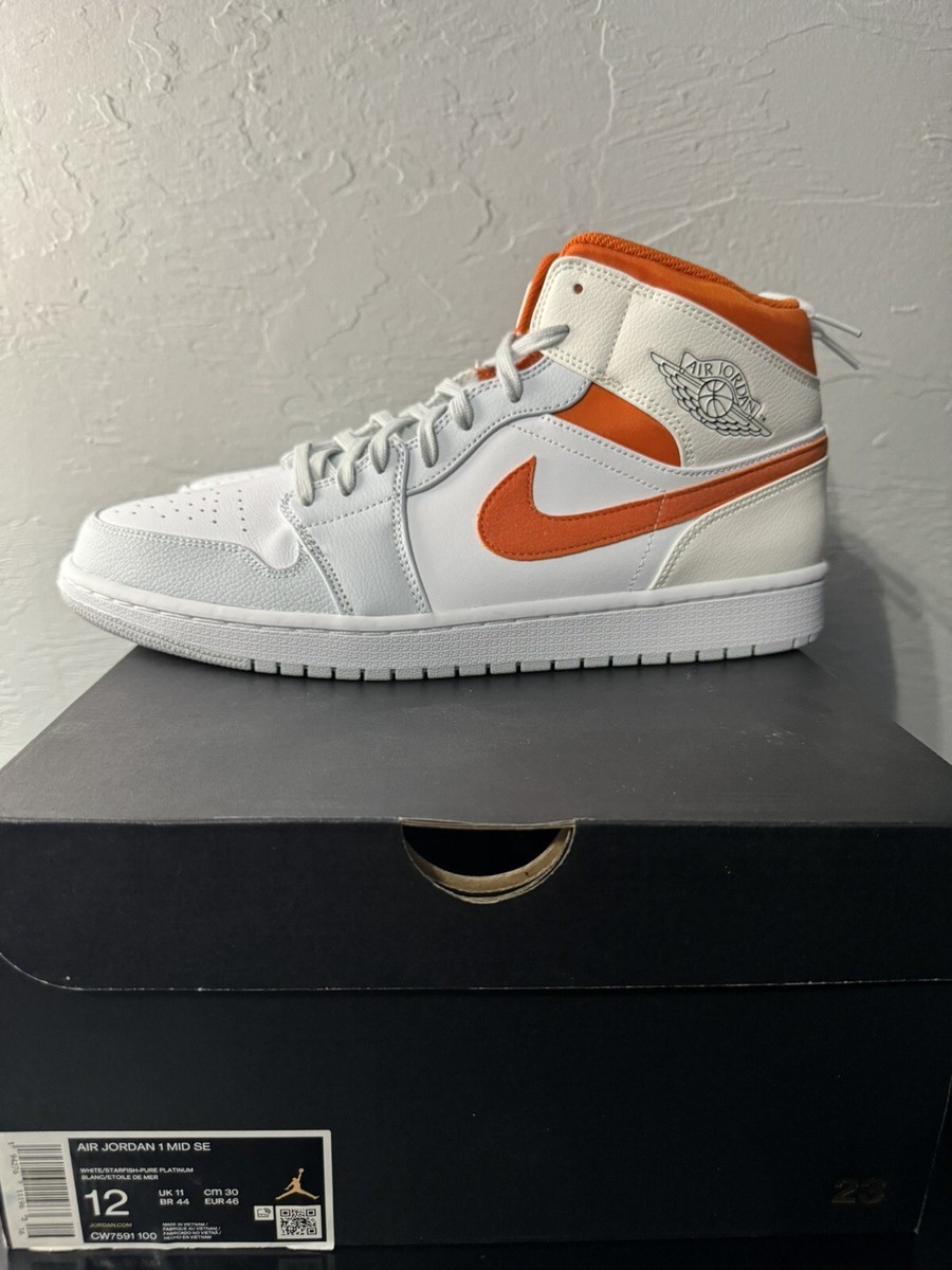 希少モデル❗️美品❗️ NIKE AIR JORDAN 1 MID "WHITE/STARFISH-PURE PLATINUM-SAIL" s-l400.jpg