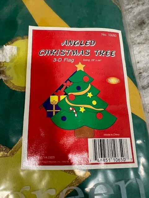 Angled Christmas Tree 3-D Flag 28 x 44 Vintage NOS - Image 2 of 4
