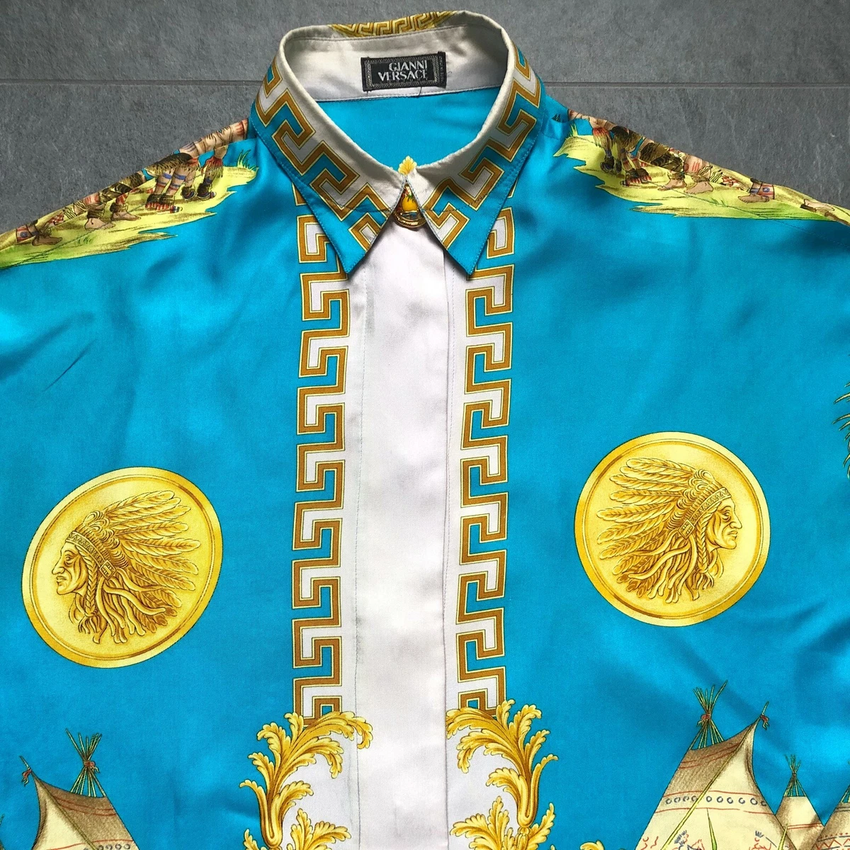 Versace t shirt india cheap