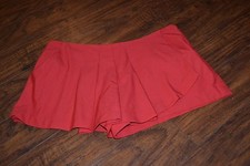 E1- Princess Vera Wang Red Shorts Size 11