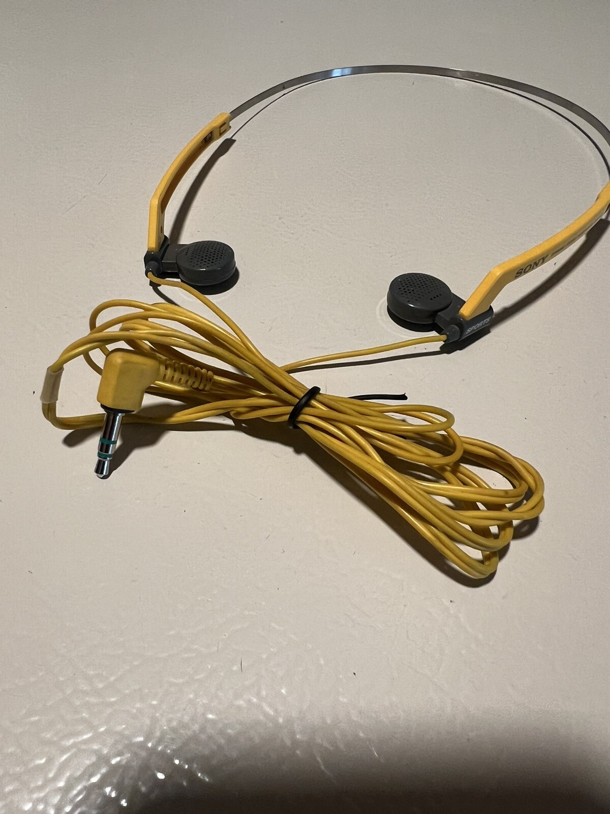 [可動品]ビンテージソニースポーツイヤホン sonysports MDR-W10 可動品]ビンテージソニースポーツイヤホン sonysports MDR-W10