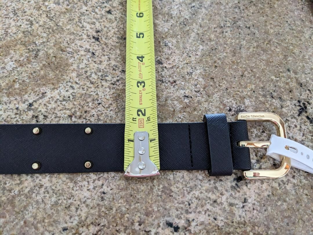 MICHAEL KORS Studded Leather Black Belt Women display picture 2