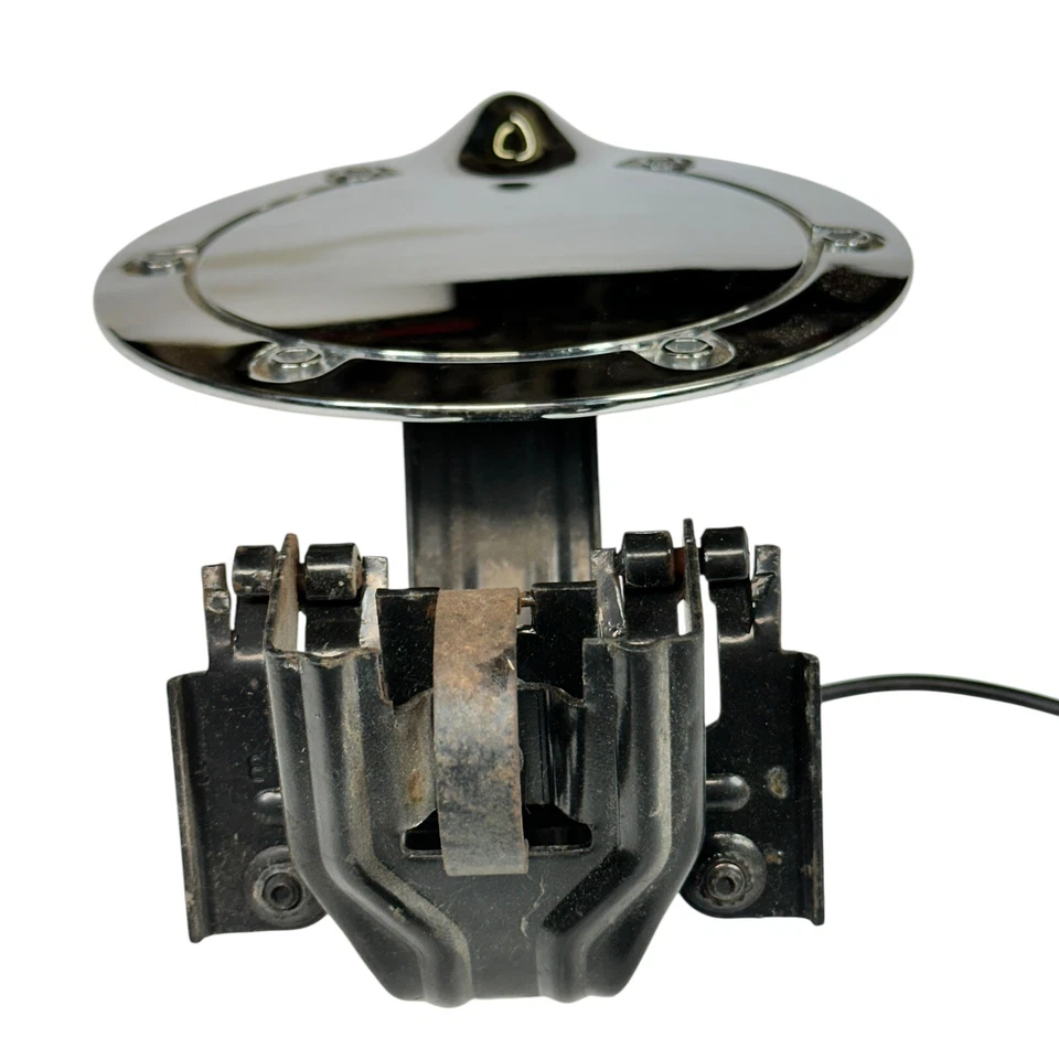 2003 Chrysler PT Cruiser Chrome Fuel Filler Gas Tank Fill Door 01 02 03 04 05 07 - Image 4 of 4