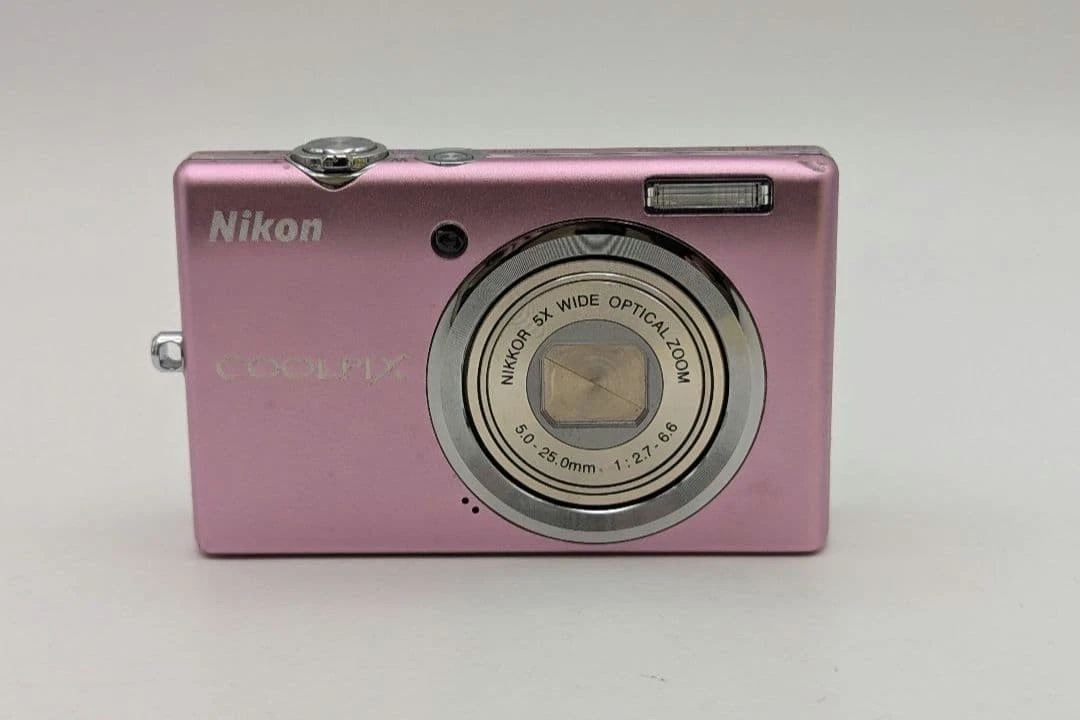Preços baixos em Câmeras digitais Nikon Coolpix S570 | eBay
