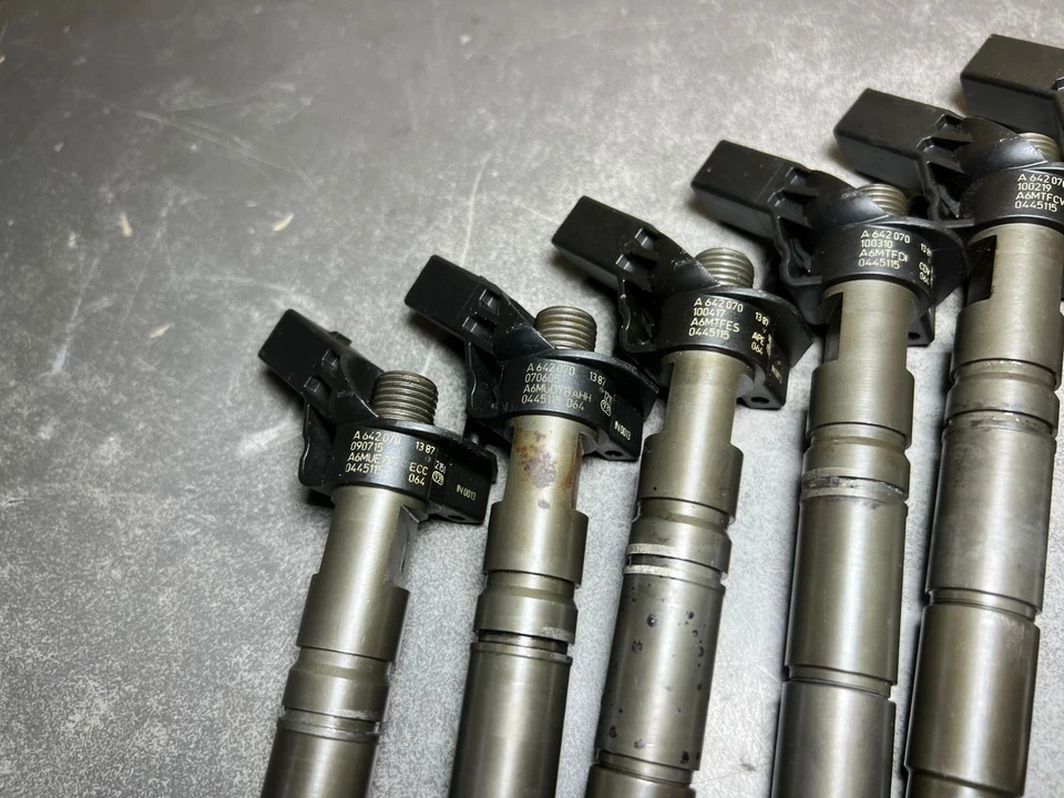 Genuine Mercedes Fuel Injector Sprinter OM642 A642 0701387 Oem Diesel 6Pcs Set - Image 4 of 4