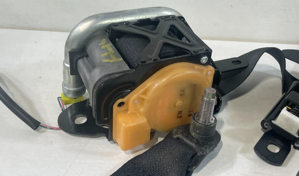 15-19 INFINITI Q70 Q70L RETRACTOR CINTURÓN SEGURIDAD DELANTERO IZQUIERDO CON PRE CHOQUE NEGRO #91444 Foto 2 de 4