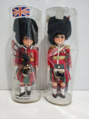 HTF NOS Pair of Almar Scottish Dolls Scots Piper & Officer 8 1/2''