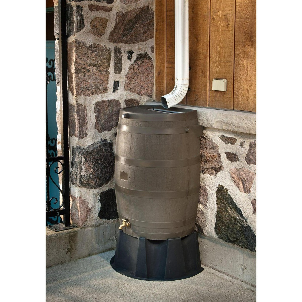 Flat Back Rain Barrel Stand, Black BPA free 50 Gallon Flat Back