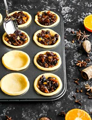MasterClass Crusty Bake Mince Pie Baking Tray with 12 Shallow Cups, 32 x 24 cm