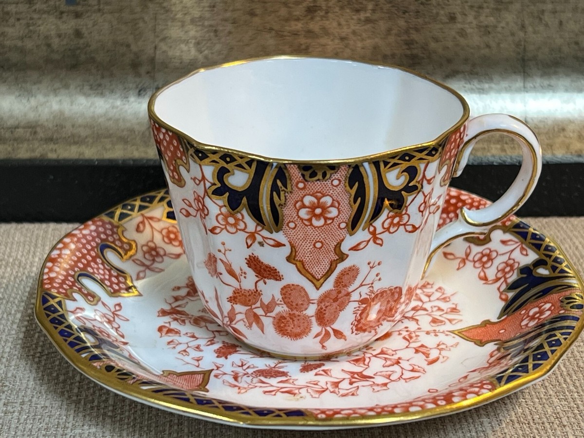 Royal Crown Derby C1901 Pattern 2712 Imari Tea Cup And Saucer