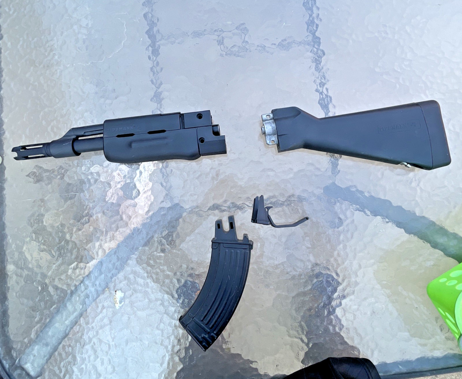Air Thru Commando Stock, Shroud, Magazine