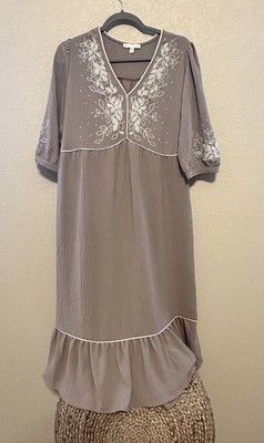 Women s Dress Large Fig + Flower  Long Beige Embroidered