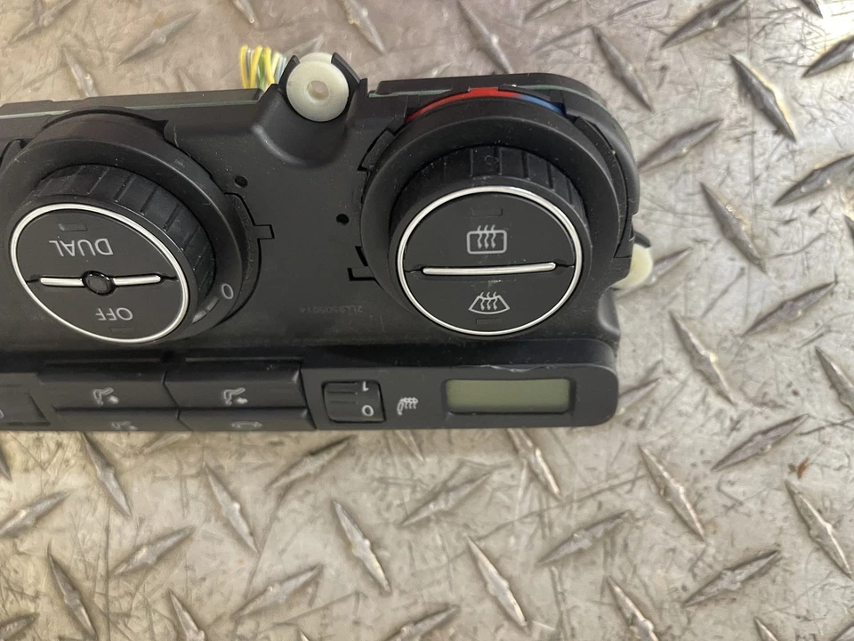 2007 2008 Volkswagen EOS Climate Control Tested Oem - Image 2 of 4