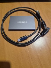 Samsung T7 Portable SSD 2TB - Space Gray Genuine, Mint Condition