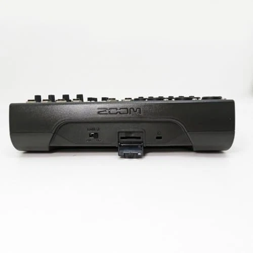 Zoom LiveTrak L-8 Digital Mixer Recorder AC100V 12-Track Multitrack - Image 3 of 4