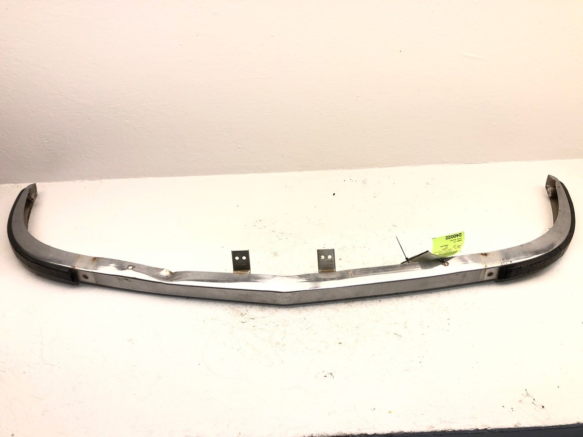 70-73 Nissan Datsun 240Z Chrome Rear Bumper Assembly With Moulding