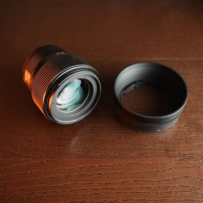 (Used Good Condition) Sigma 56mm f/1.4 DC DN | Sony E mount | Cap + Hood