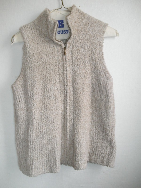 New Beautiful OOAK Warm Sweater VEST Full Front Metal Zipper Sand Brown Fuzzy S