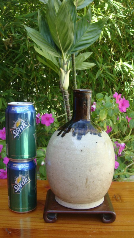 ANTIQUE JAPANESE PORCELAIN SAKE BOTTLE / VASE 19th C. EDO ERA TOKKURI