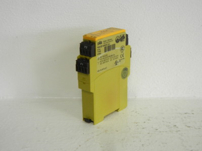 PILZ 777303 USED PNOZ X2P SAFETY RELAY 24VAC/DC 777303