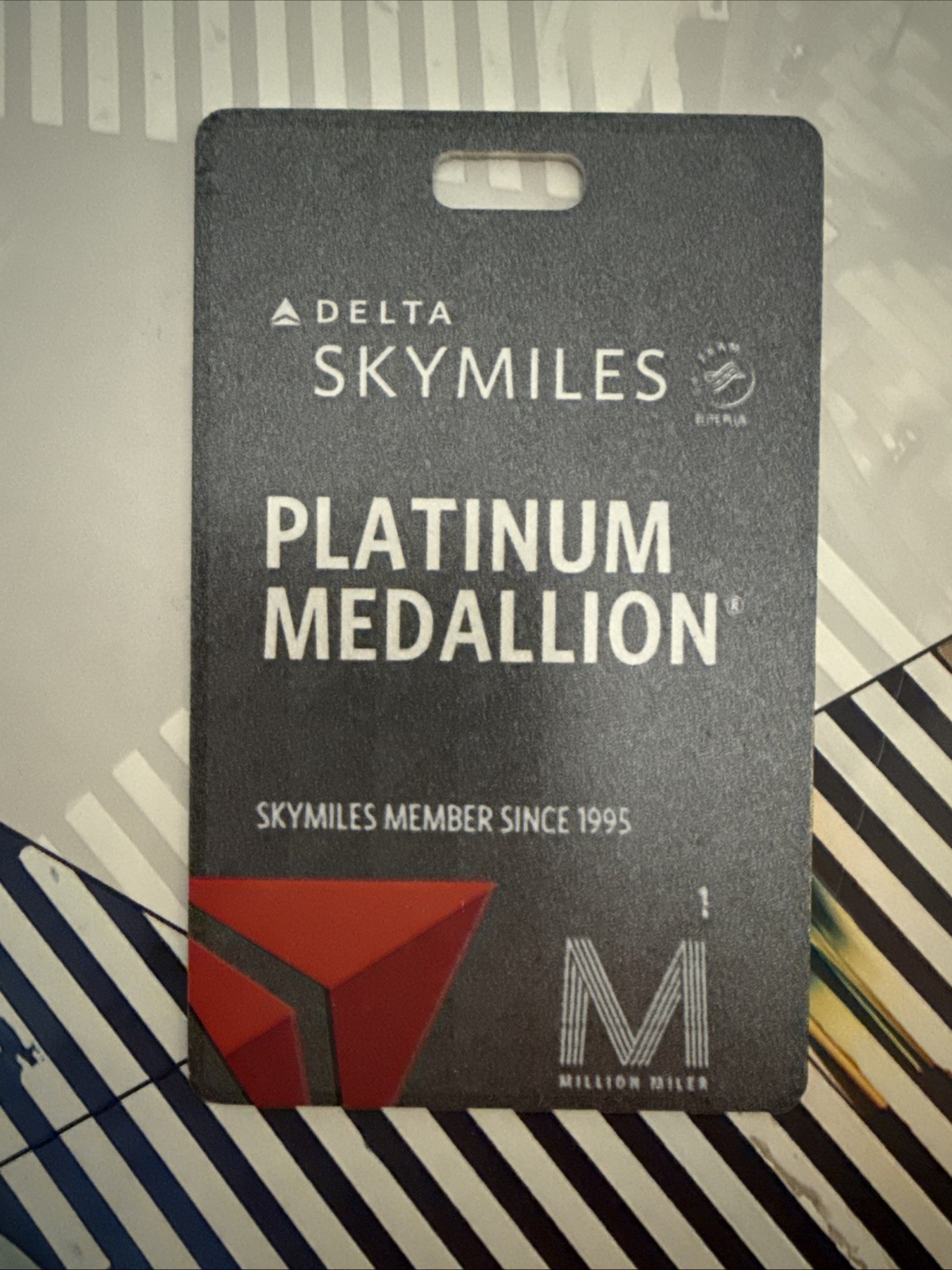 Delta NEW 2025 Platinum Medallion, Million Miler Tags + 2 METAL Tag Loops