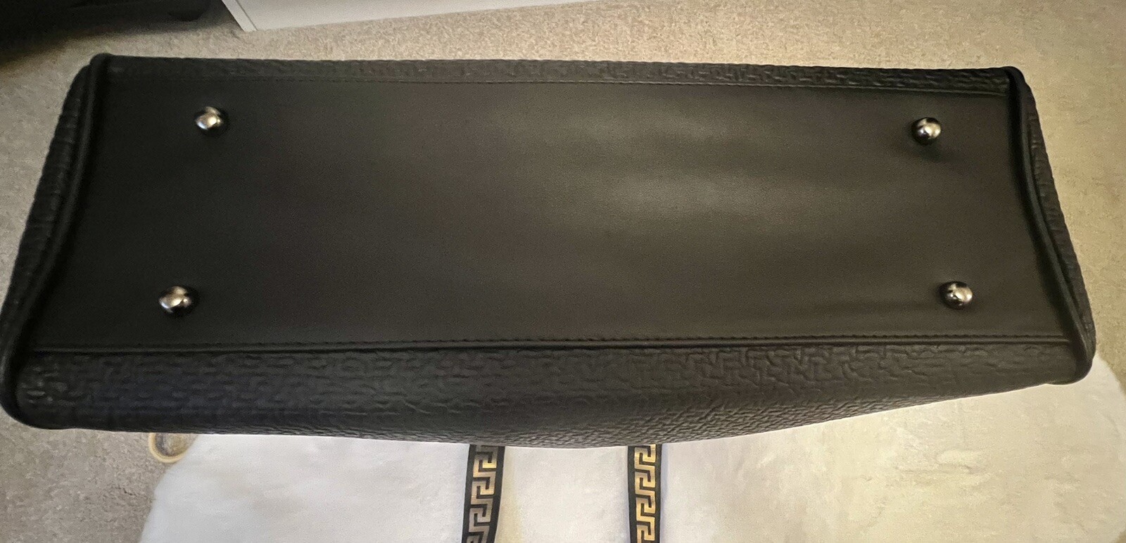 BRAND NEW 100percent GENUINE VERSACE BLACK MEDUSA HEAD TOTE SHOPPER SHOULDER HAND BAG image 6