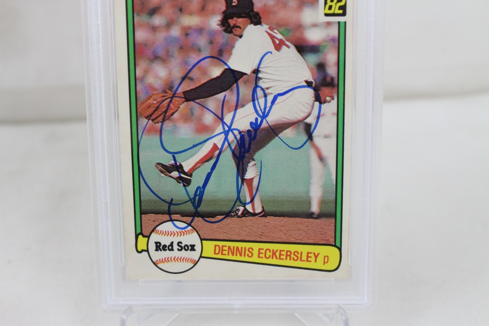 1982 Donruss Dennis Eckersely Auto Autograph Vintage Baseball Card PSA Graded 10 view 3