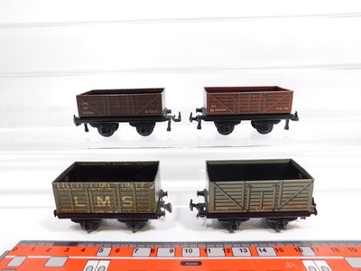 4x TTR England H0 00 DC Güterwagen LMS 33550, 183724, 12738, 93631 #DG922-0,5