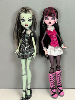 Monster High G1 First Wave Draculaura Frankie Stein Original Doll Lot