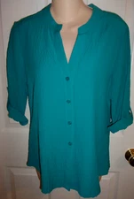REBECCA MALONE CRINKLE BUTTON FRONT TOP, NWOT, SIZE SMALL