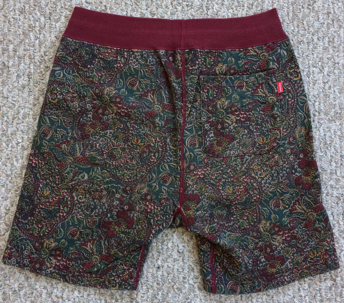 s-l1200.jpg s-l1200.jpg