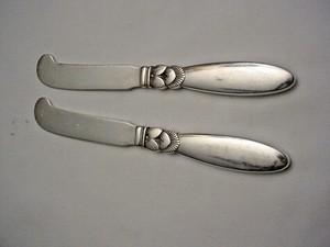 2 Georg Jensen CACTUS Sterling Butter Spreaders/Kniv