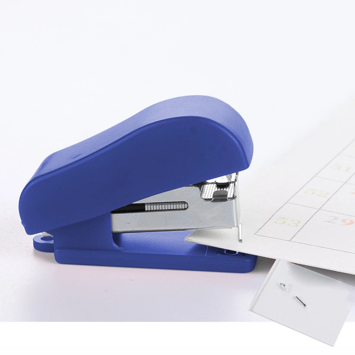 Desktop Stapler