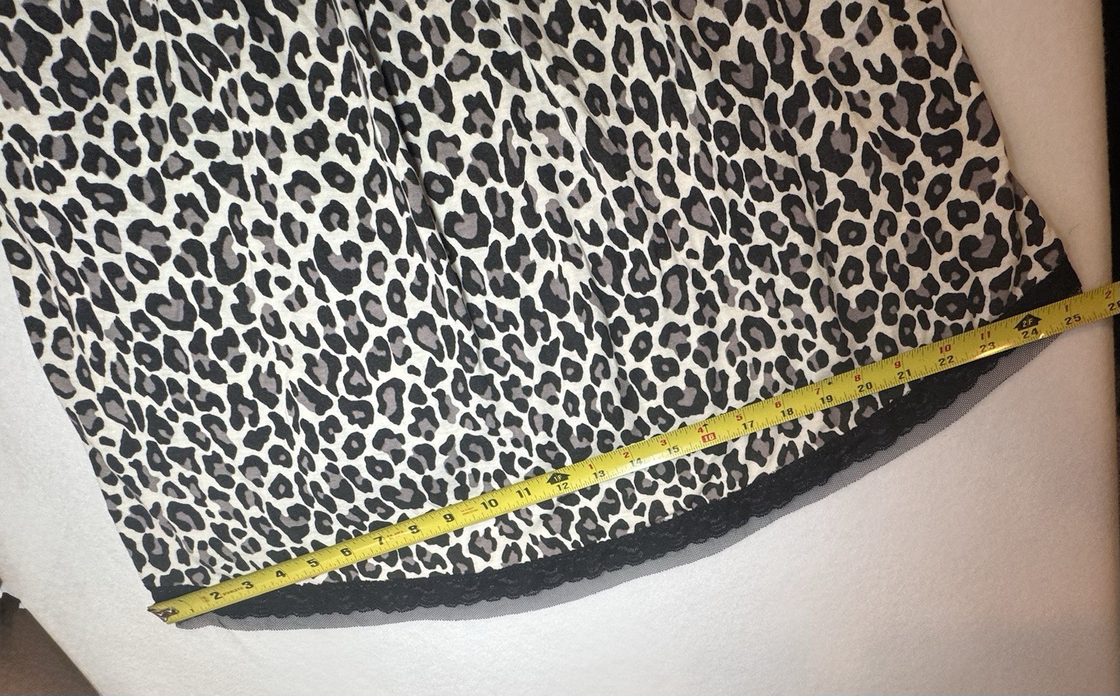 Essentials By ABS Brand Leopard Print Nightgown W… - image 10