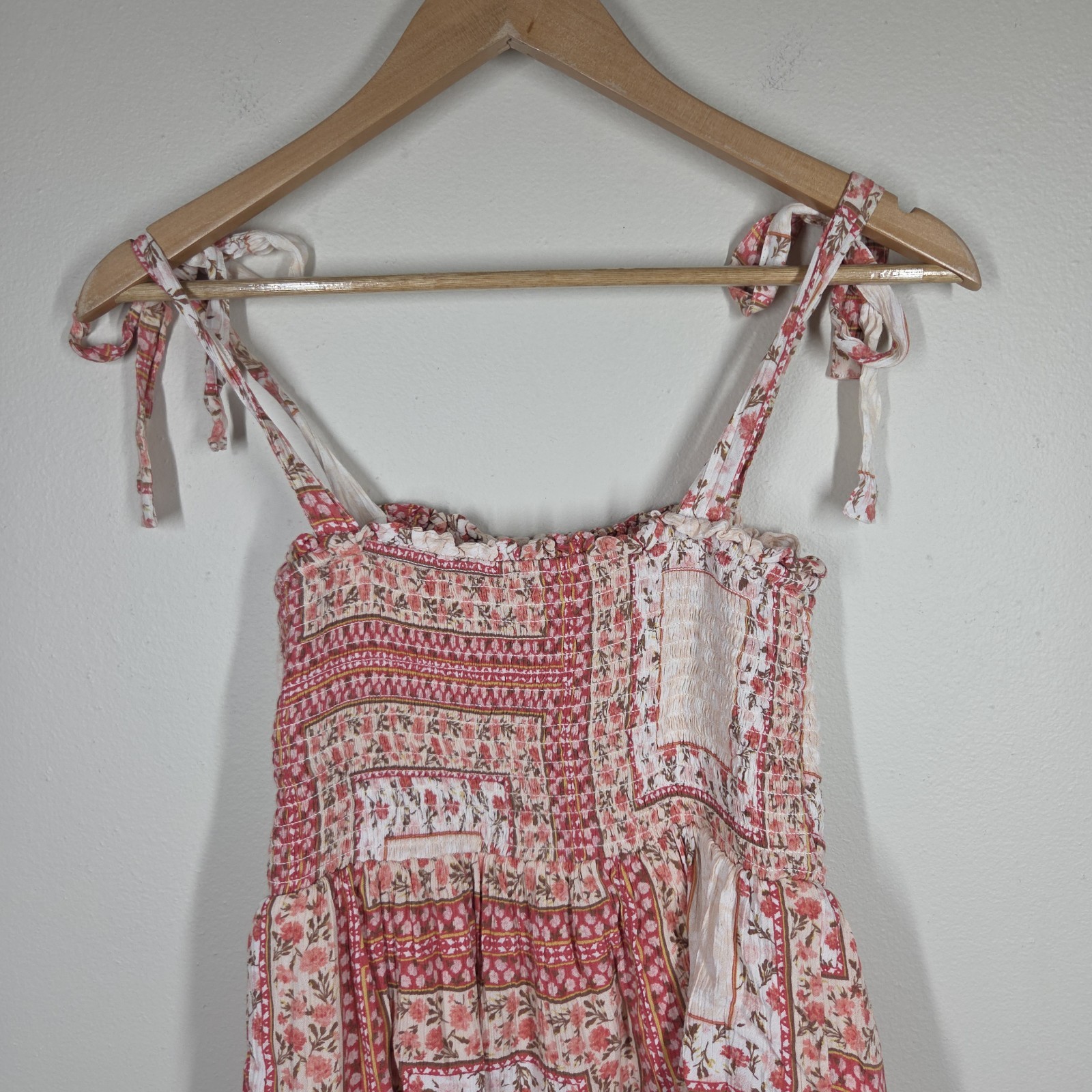 American Eagle Patchwork Printed Floral Smocked T… - image 7