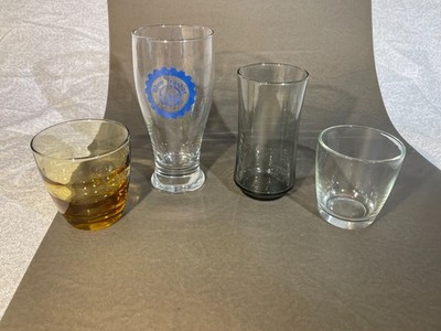 4 Assorted Glasses (985)