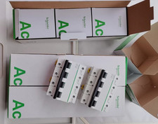 1PC NEW Schneider Miniature circuit breaker C120H 4P C80A A9N19811 #YY