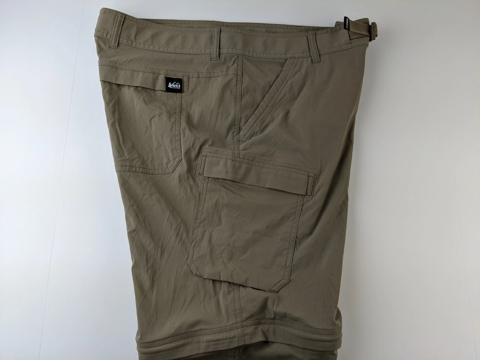 REI Coop Convertible Cargo Performance Pant Short Men 36 Brown (36 X 31.5) Belt