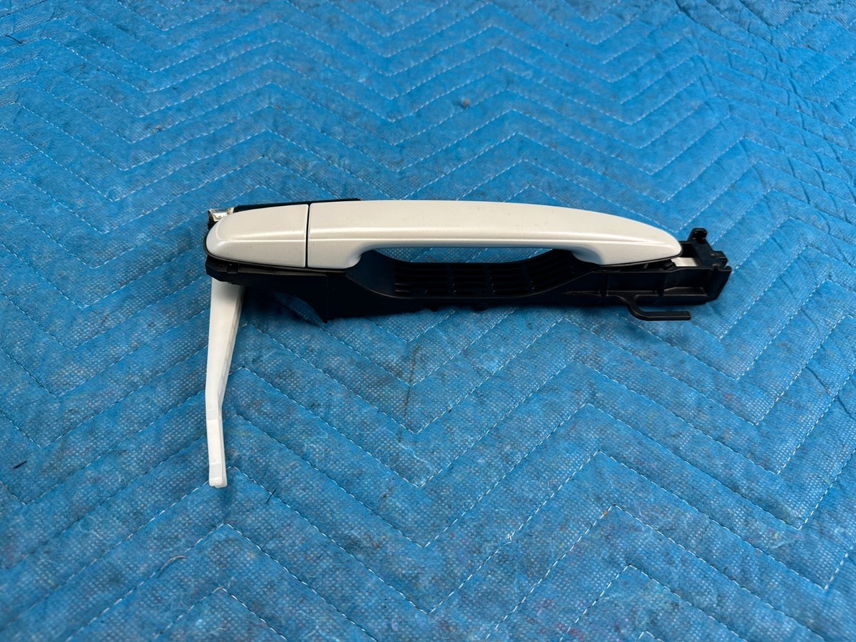 OEM Lexus GX470 Rear Door Outside Handle w/ Bracket Passenger's
