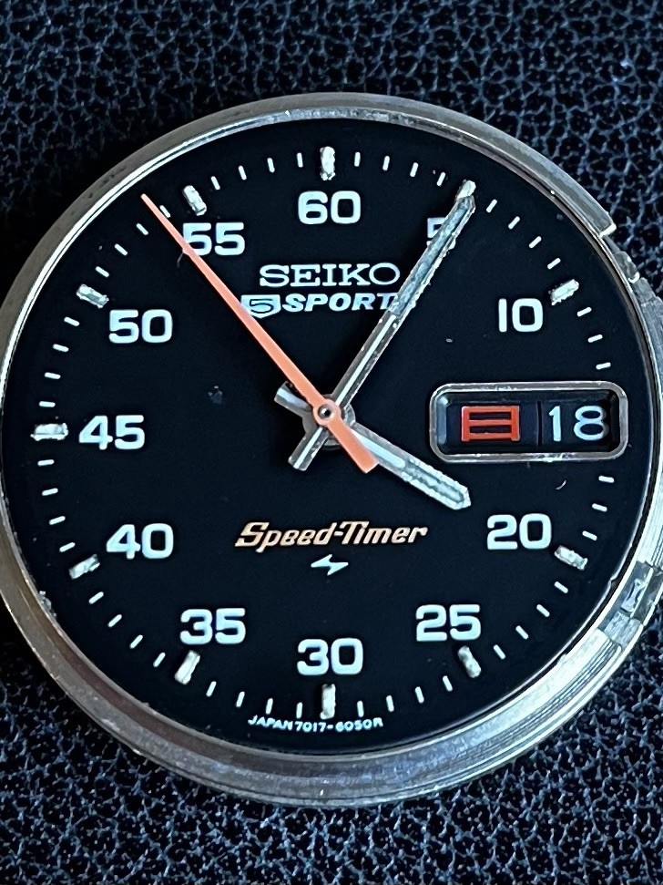 Vintage Seiko 5 Sports 7017-6040 JDM Speedtimer Minutes Only Dial