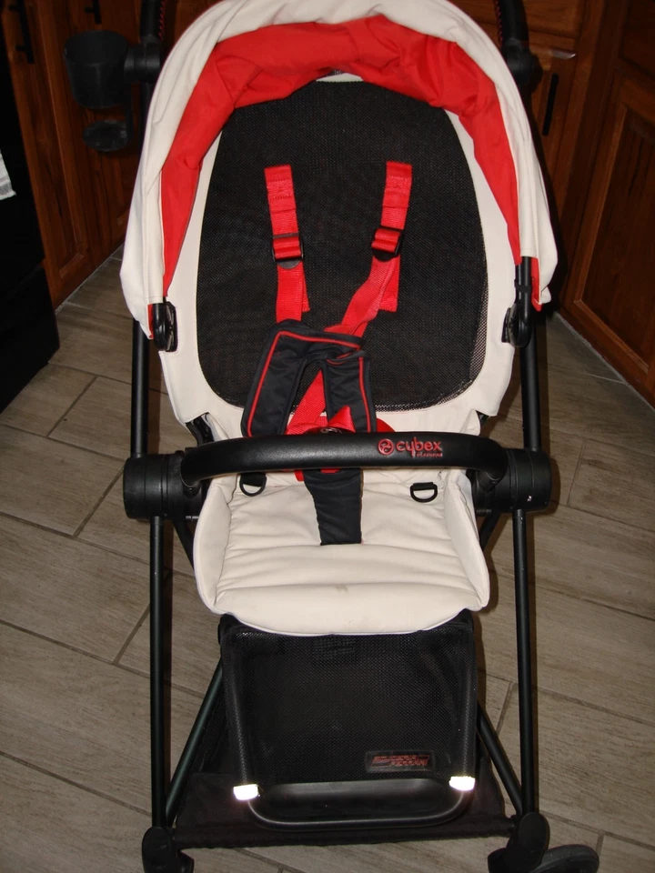 Cochecito Cybex Platinum MIOS FERRARI crema, rojo, negro usado en excelente estado Foto 3 de 4