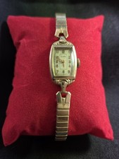Vintage 1941 Elgin Ladies Mechanical Dress Watch 15J Runs Great Art Deco 10K RGP