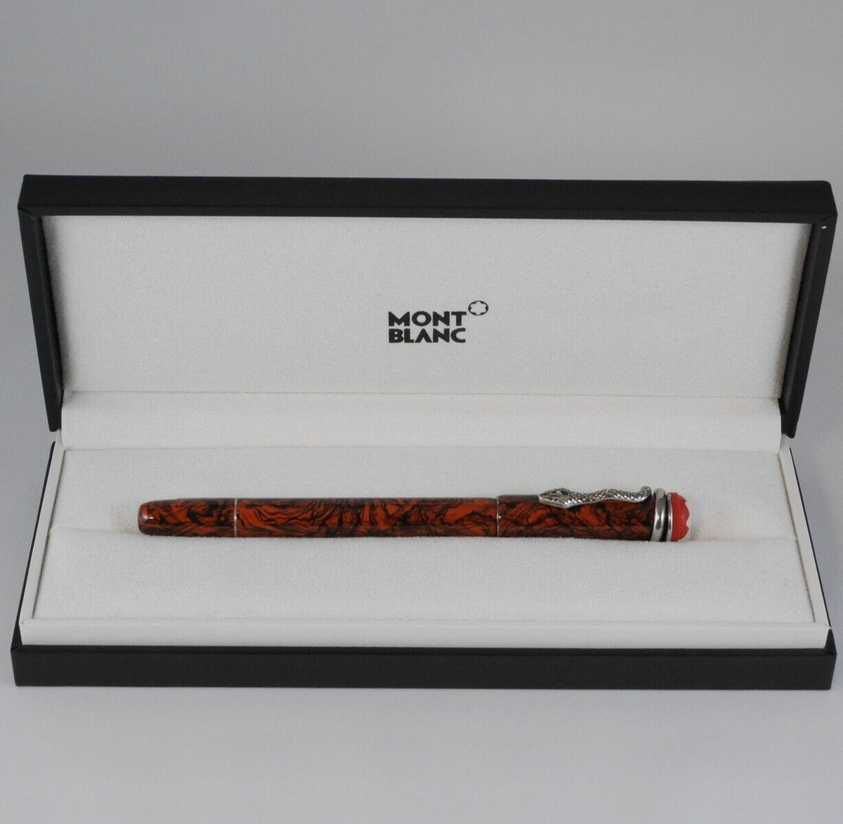 Montblanc HERITAGE Rouge et Noir Serpent Marble Special Edition