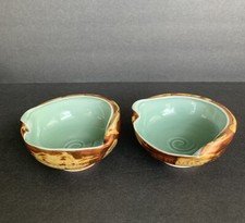 2 irregular shaped conch porcelain bowls