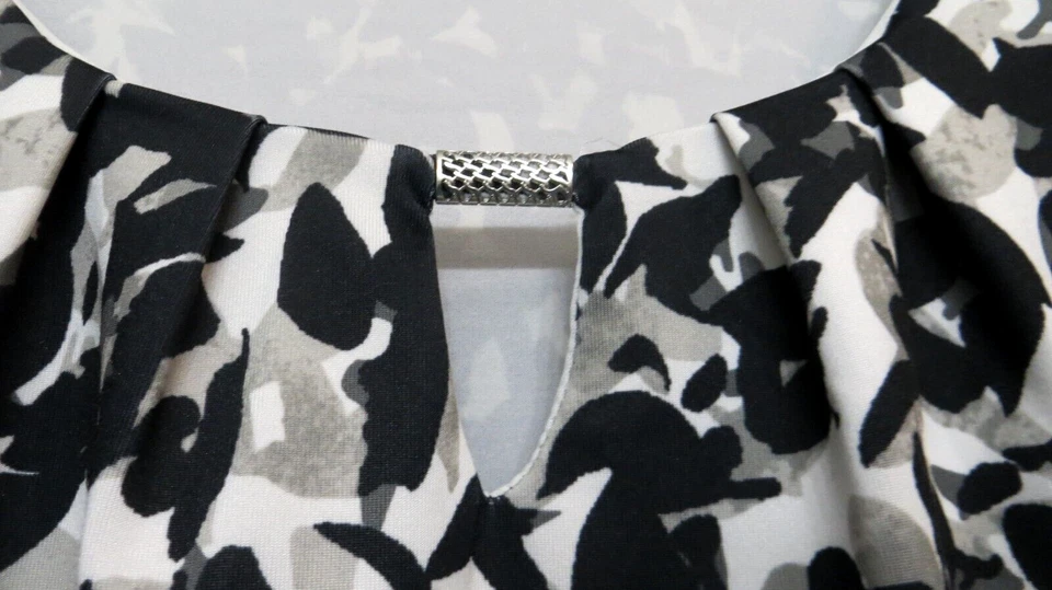 Camisa Larry Levine para mujer mediana negra gris blanca sin mangas camiseta de negocios Foto 3 de 4