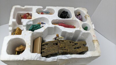 Mr. Christmas Away in a Manger Nativity Scene Animated & Musical